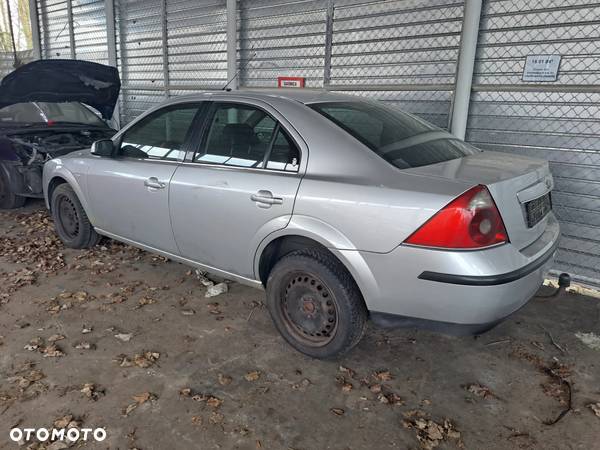 FORD MONDEO MK3 SEDAN ,CZĘŚCI , lampa, błotnik, zderzak, maska - 2