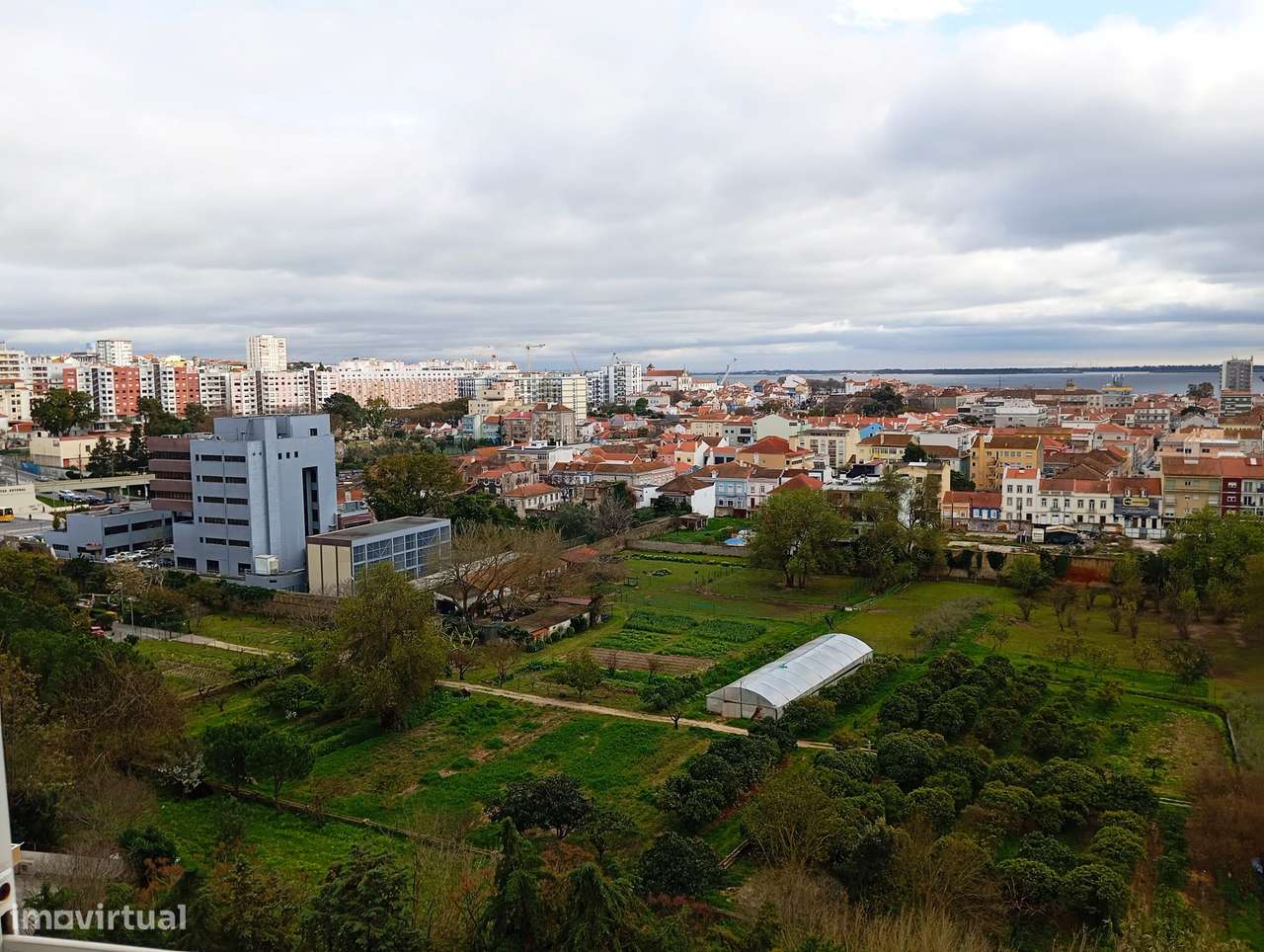 T2 Setúbal | Varanda | Vista Mar-24