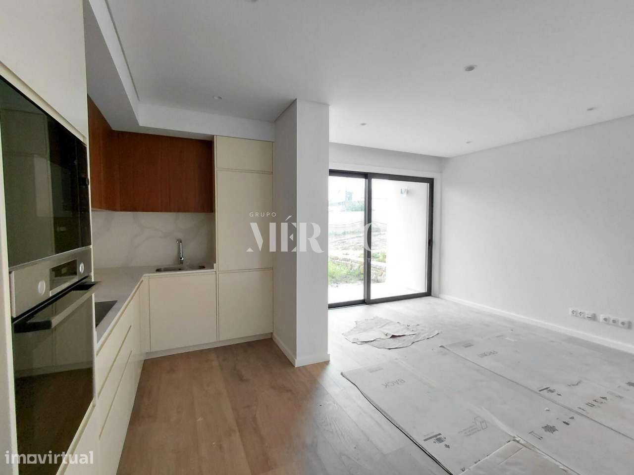 T1+1 com Jardim — Novo Empreendimento em Vila Frescaínha São Pedro, Ba - Grande imagem: 5/20