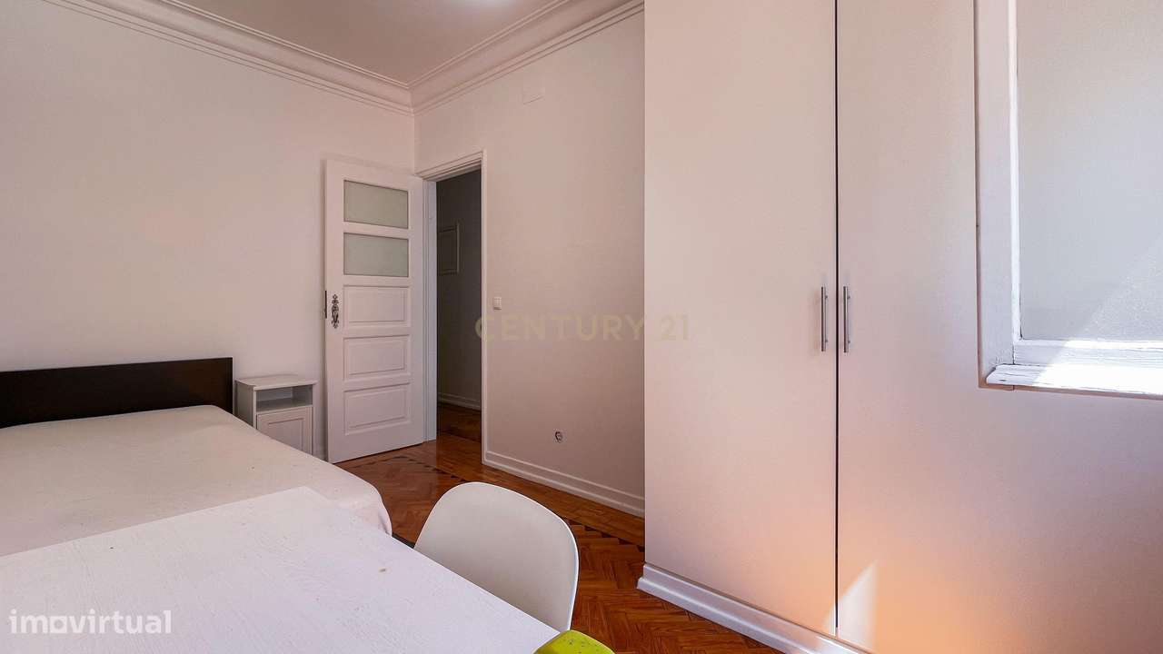 Apartamento T1 convertido em T2 - Remodelado - 10 min Metro-8
