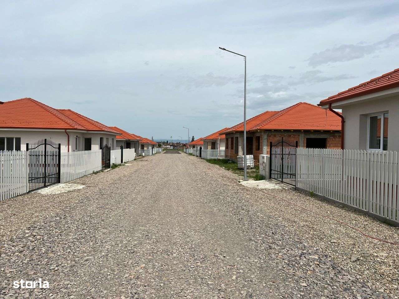 Prejmer, cartier rezidential, casa individuala, 4 camere, teren 500 mp - Imagine principală: 5/10