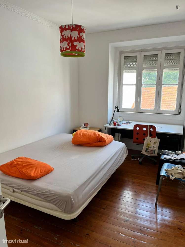 Quarto - localizado em Alcântara Lisbon - Grande imagem: 3/10