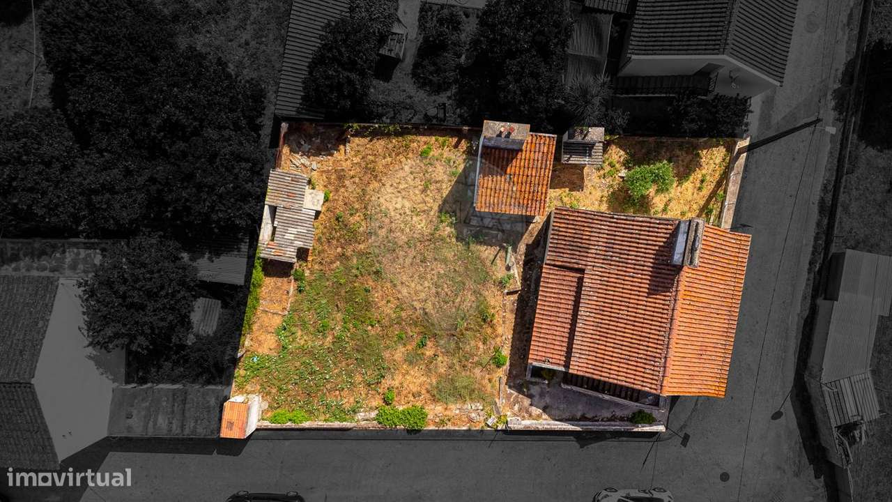 Moradia T2 para venda - Grande imagem: 1/40