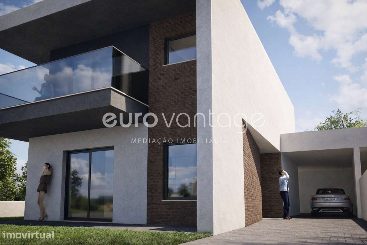 Moradia T4 em Construção | Ortigosa, Leiria-8