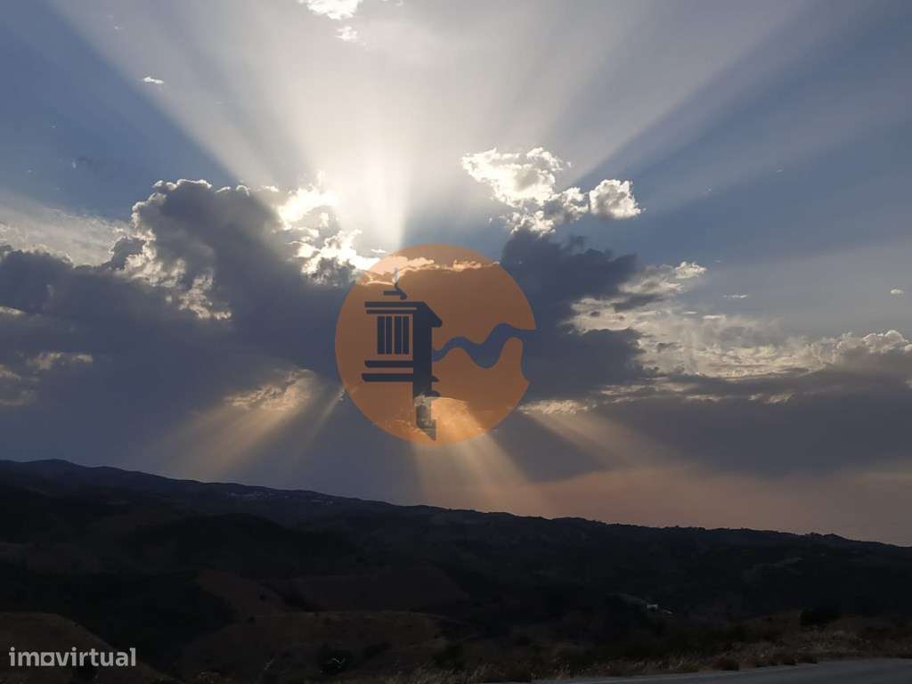 TERRENO RÚSTICO COM 1.180 M2 COM LARANJEIRAS - COM ÁGUA DE REGA - P... - Grande imagem: 4/30