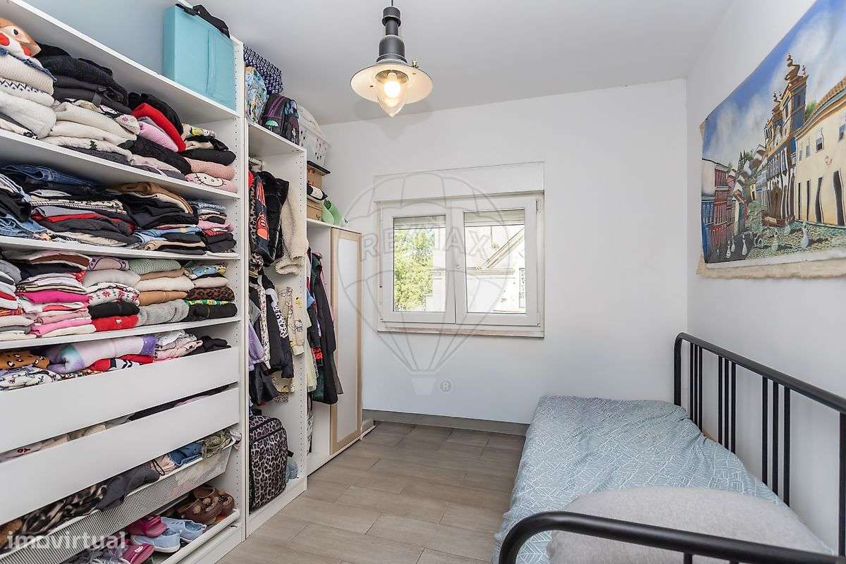 Apartamento T3 à venda em Almada-38