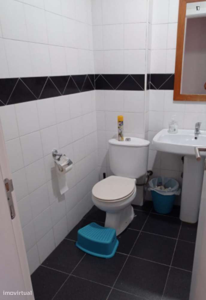 Quarto - localizado em Lisbon - Grande imagem: 3/8