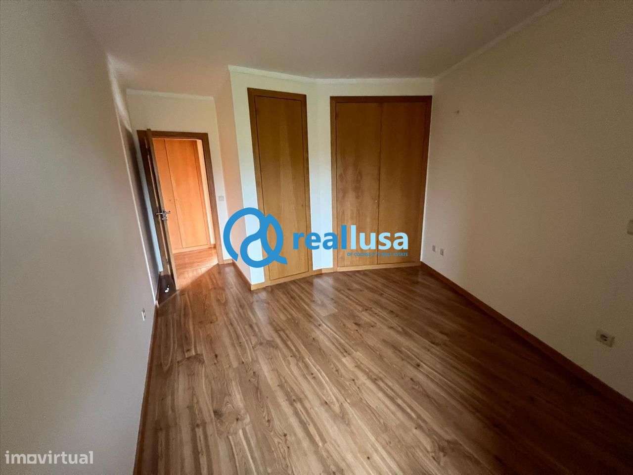Apartamento T3 c/ garagem Canelas Vila Nova de Gaia-4