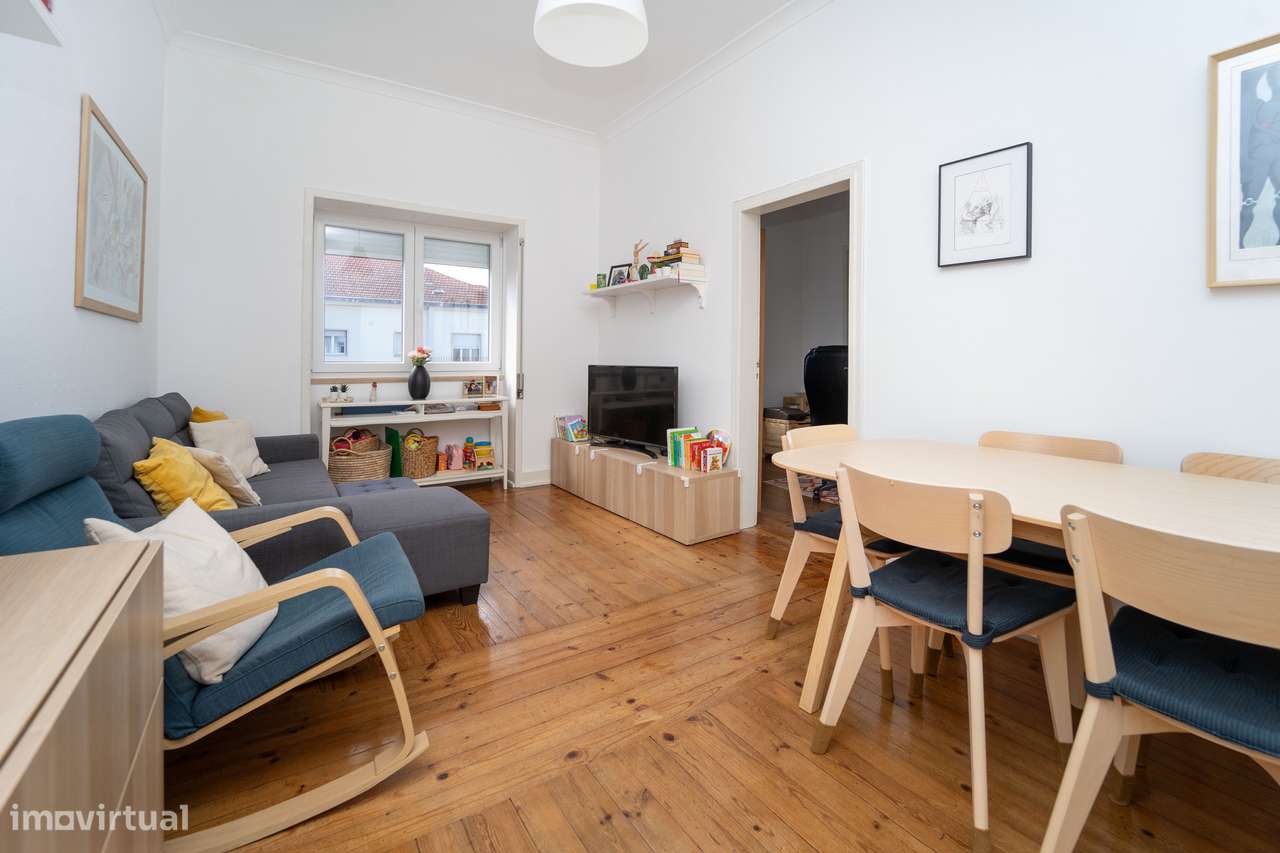 Apartamento T5 para venda na Rua Trindade Coelho Coimbra - Grande imagem: 2/29