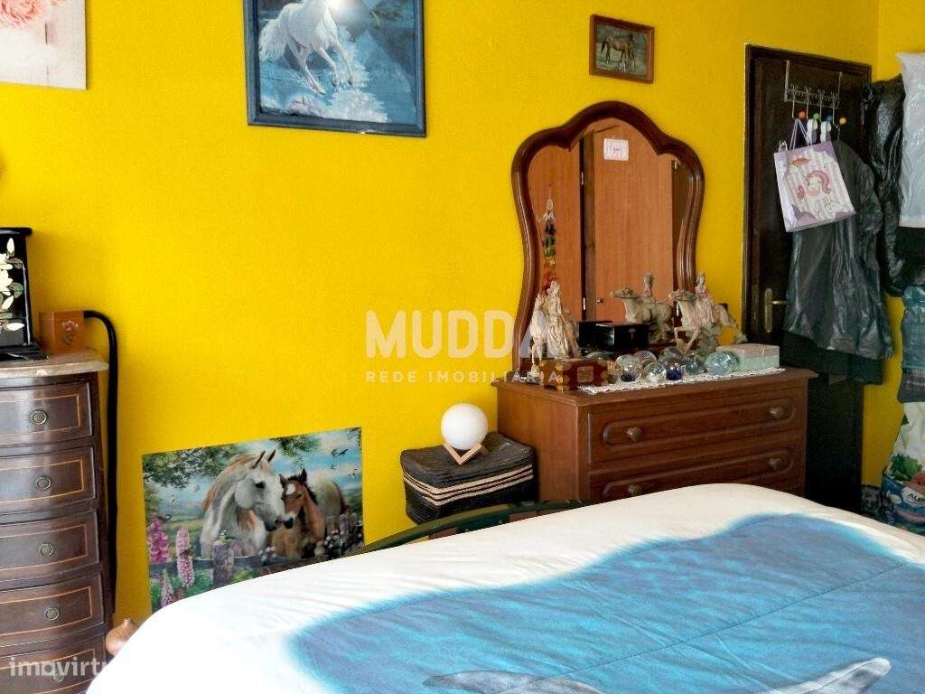 T2 Duplex no coração de Caldas da Rainha  Luz, espaço e autenticidade-10