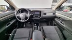 Mitsubishi Outlander 2.0 Intense Comfort 4WD CVT - 13