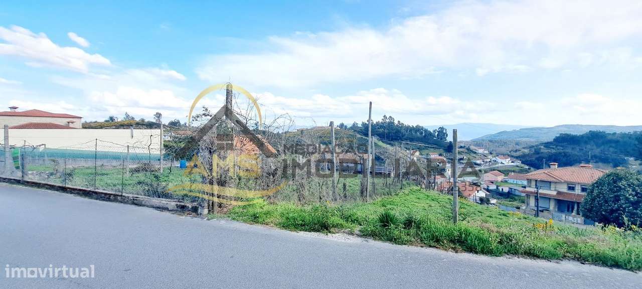 TERRENO DE CONSTRUÇÃO - Grande imagem: 4/12