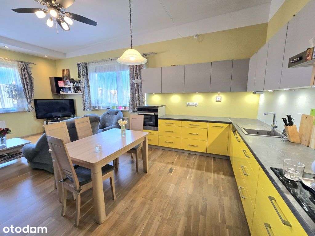 Bezczynszowe czteropokojowe mieszkanie w Policach-2