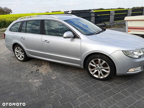 Skoda Superb Combi 1.8 TSI Ambition - 13