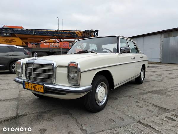 Mercedes-Benz Inny - 1