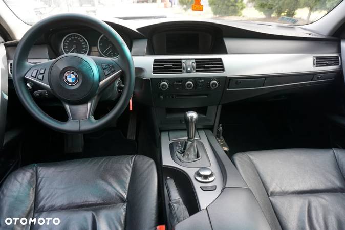 BMW Seria 5 - 12