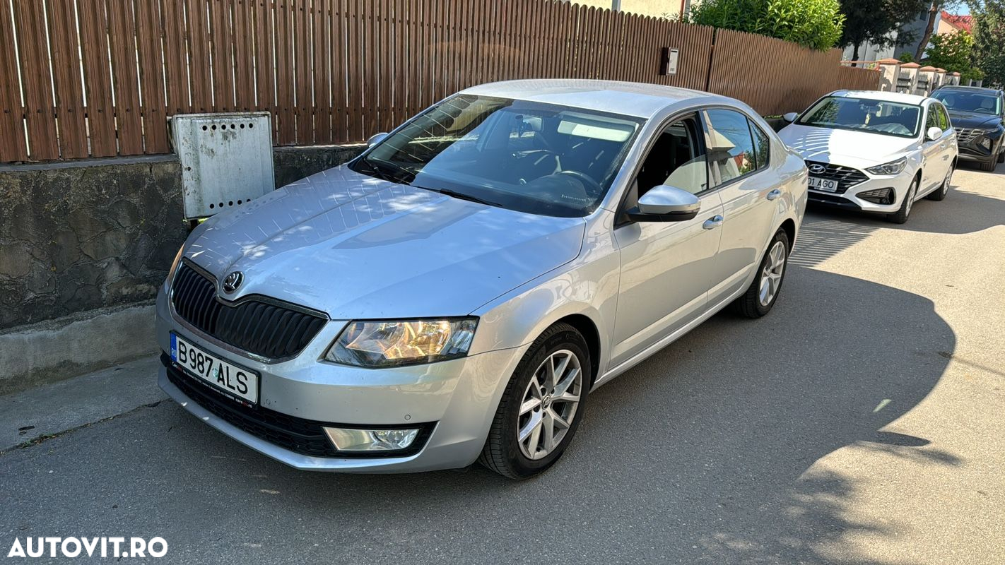 Skoda Octavia 1.6 TDI DSG Style - 17