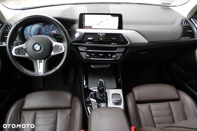 BMW X3 xDrive25d Luxury Line - 12