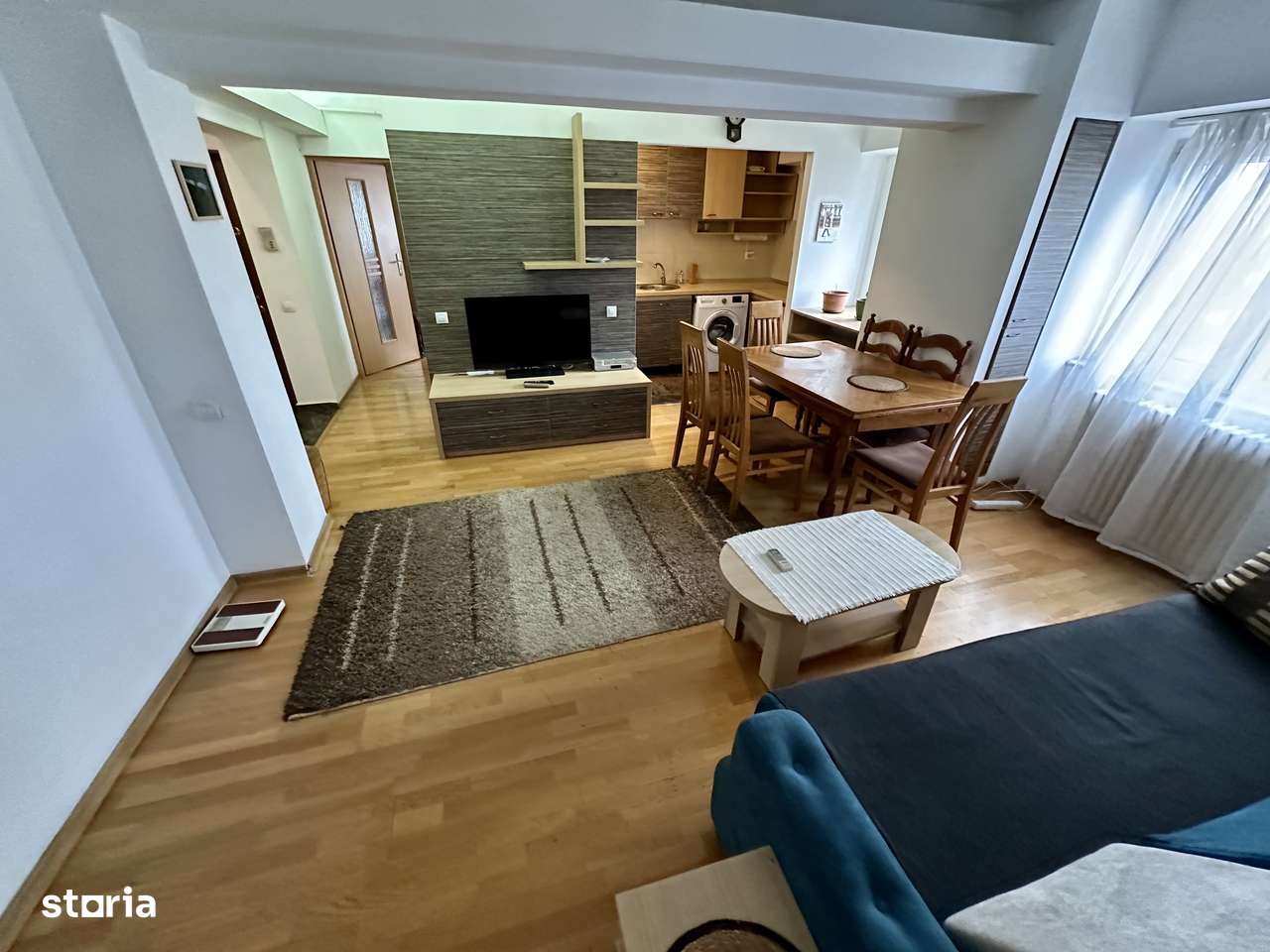 Apartament 3 camere 2 bai Centru-Podu de Fier la bulevard - Imagine principală: 4/8