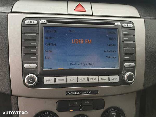 Radio CD DVD Player Navigatie GPS VW Caddy 2004 - 2011 sdgnvvw1 - 1
