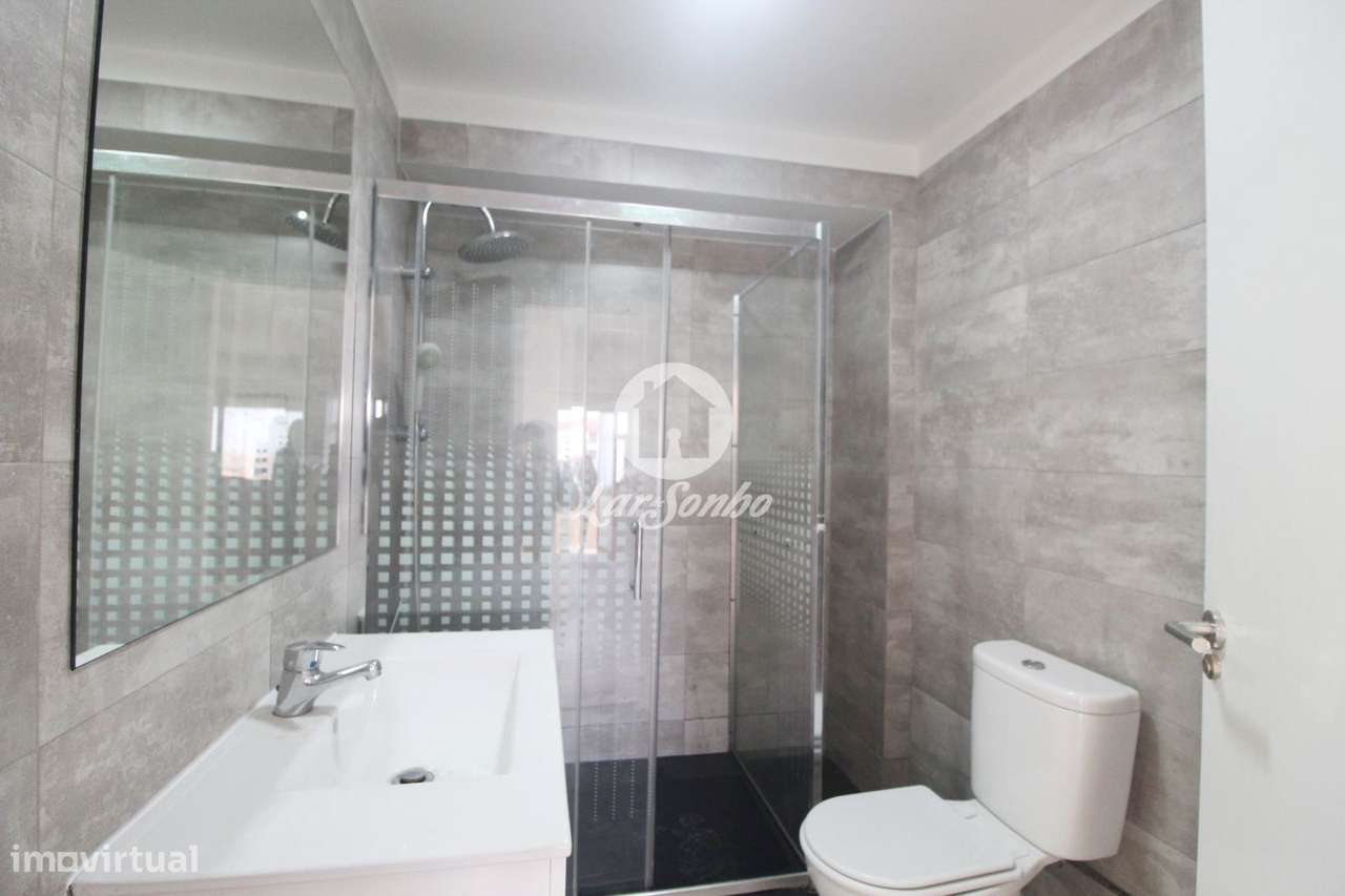Apartamento T2 Remodelado, em Santegãos, Rio Tinto  Excelente Oport...-16