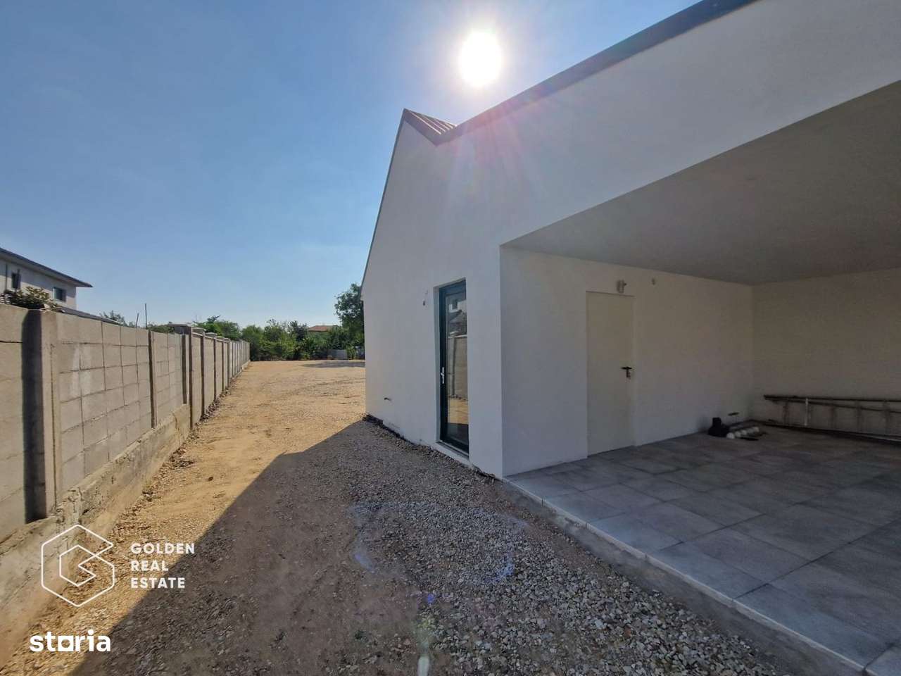 Teren 900 mp cu cladire de birouri pt depozit, parc auto,  centru logi - Imagine principală: 4/14