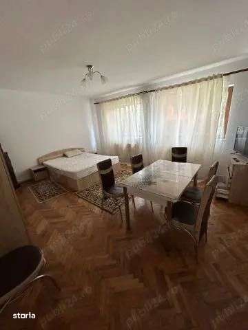 Inchiriez Apartamente 3 camere la vila termen lung minim 6 luni - Imagine principală: 5/8