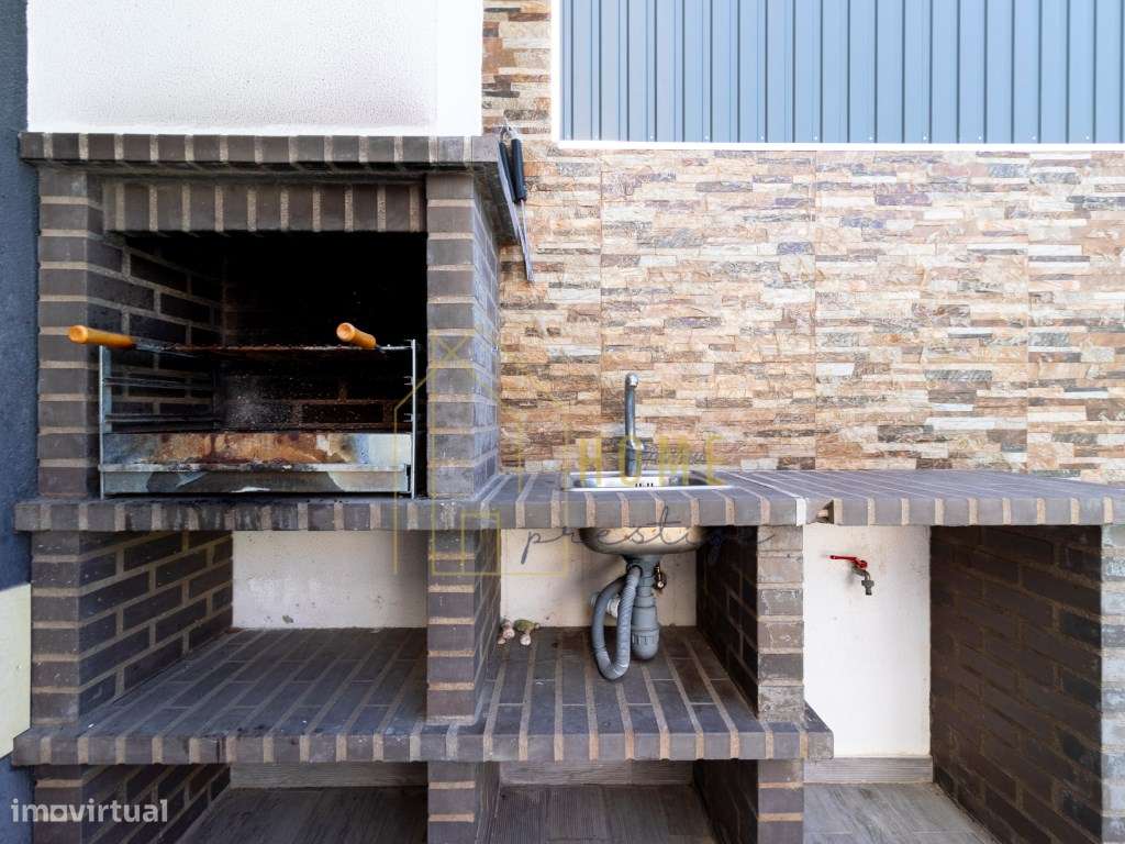 Moradia T4 com Piscina na Marisol - Conforto, Lazer e Proximidade d...-31