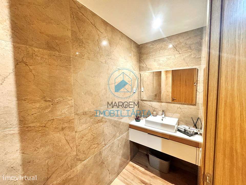 Moradia térrea individual – Painéis; AC; Lareira, Garagem-28