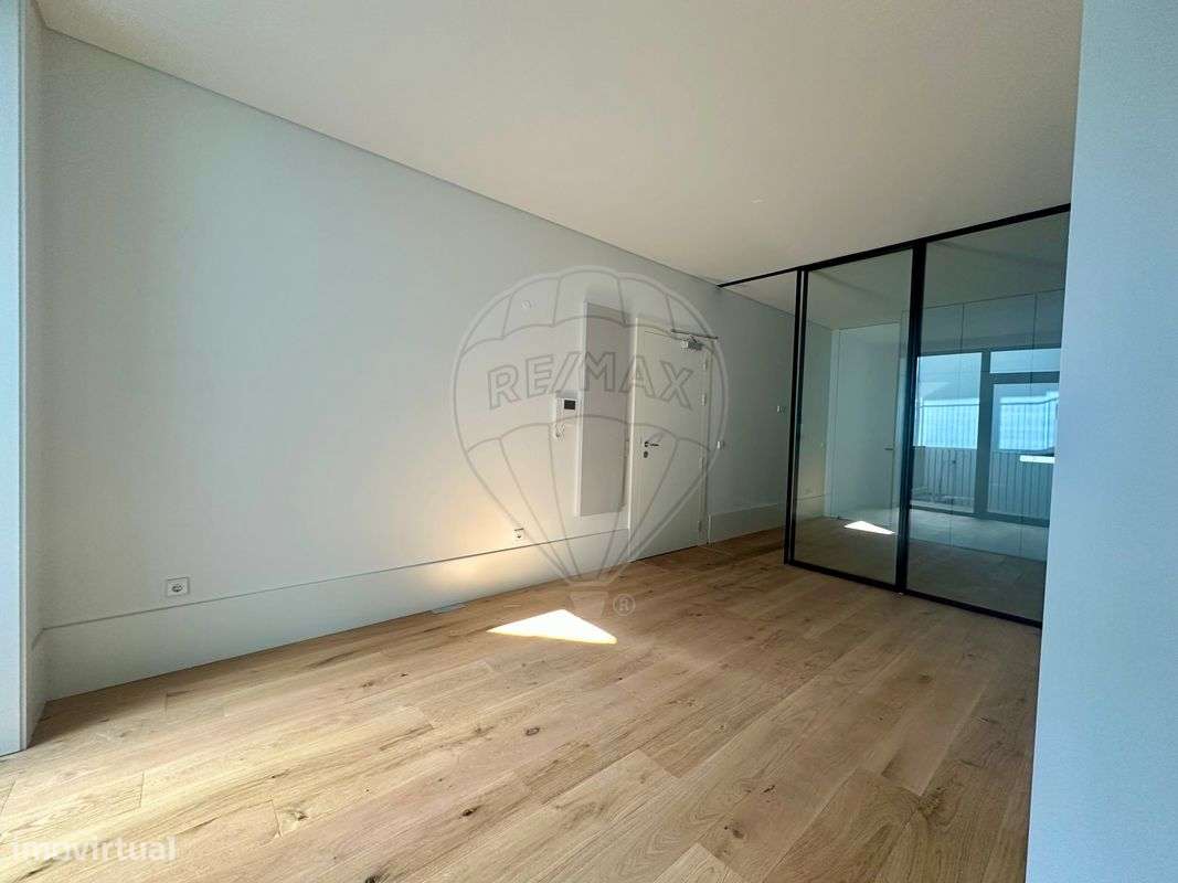 Apartamento T1 para venda - Grande imagem: 2/12