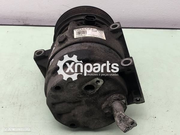 Compressor de ar condicionado RENAULT MASTER II 2.5 dCi | 08.06 -  Usado REF. 82... - 4