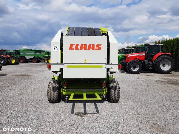 Claas VARIANT 260 - 7