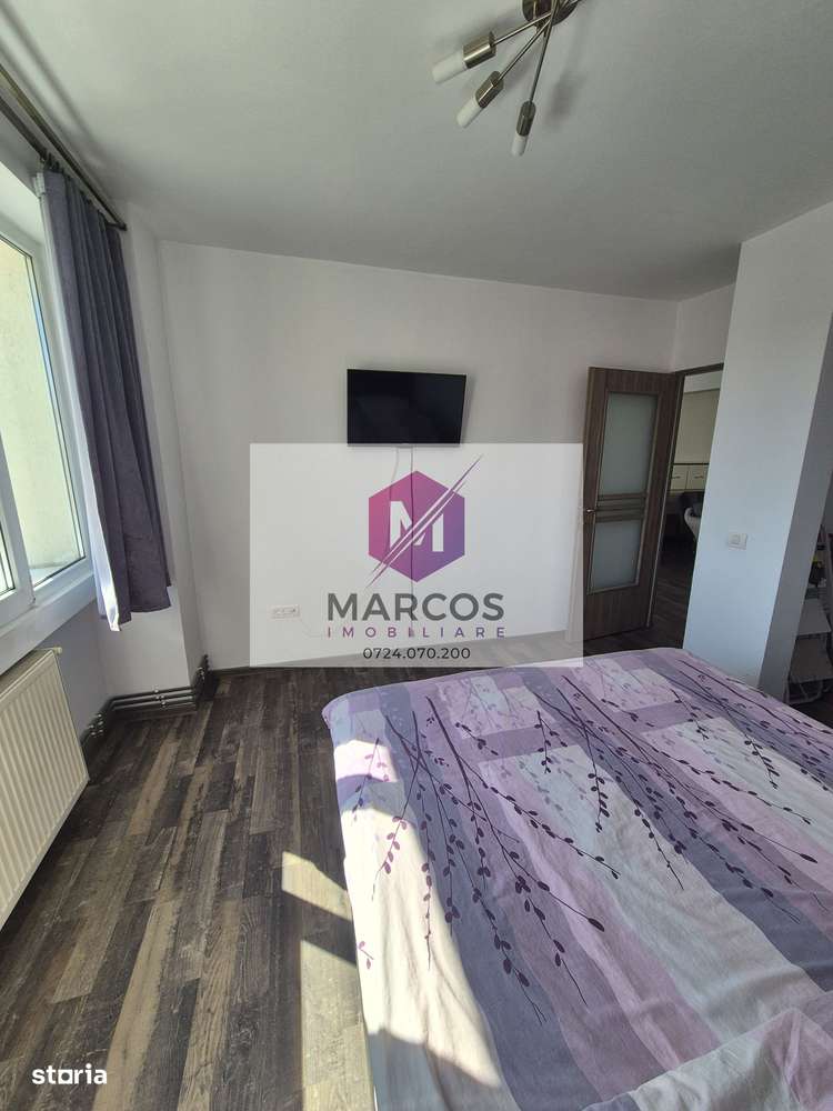 Vand apartament in centru-8