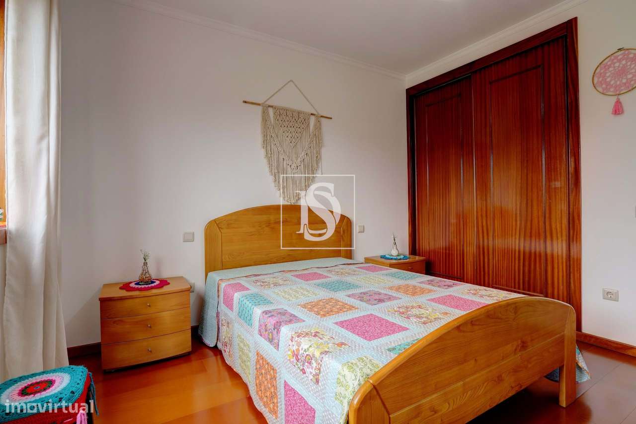 Apartamento T3 em Gião com terreno-25