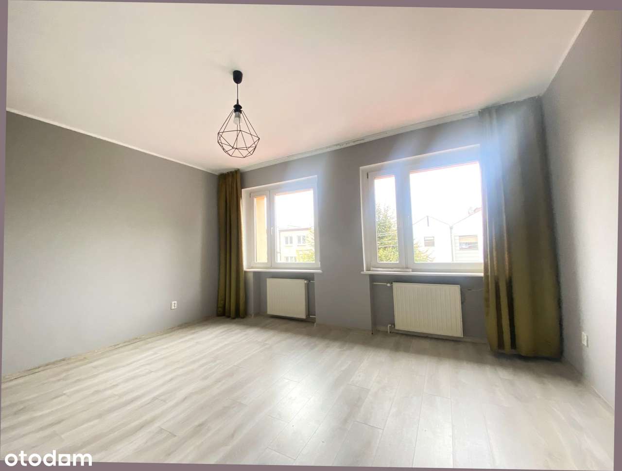 Świetnie położony dom, blisko terenów zielonych - Pełny obrazek: 3/15