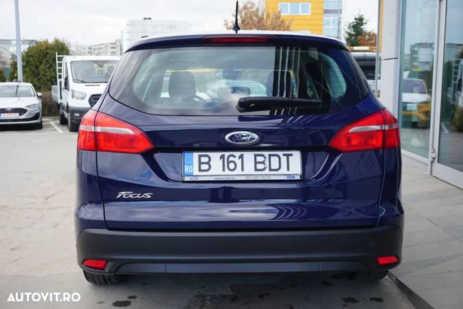 Ford Focus - 7