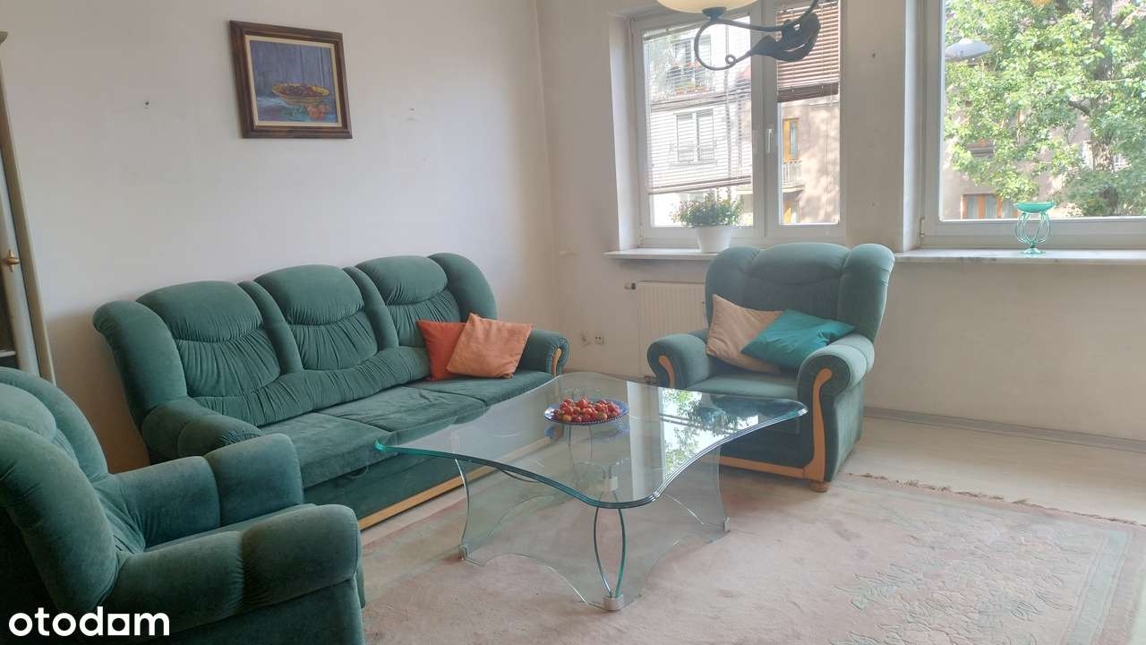 Taras ,widna kuchnia,  2 łazienki, piwnica, miejsce w garażu-17