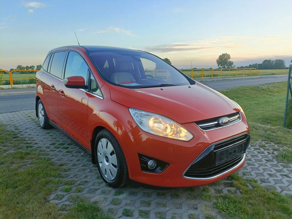 Ford Grand C-Max 2012