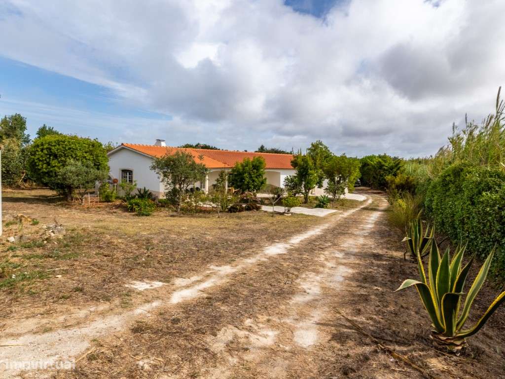 Magnífica Moradia Térrea T3+2 de estilo tradicional com terreno de ...-29