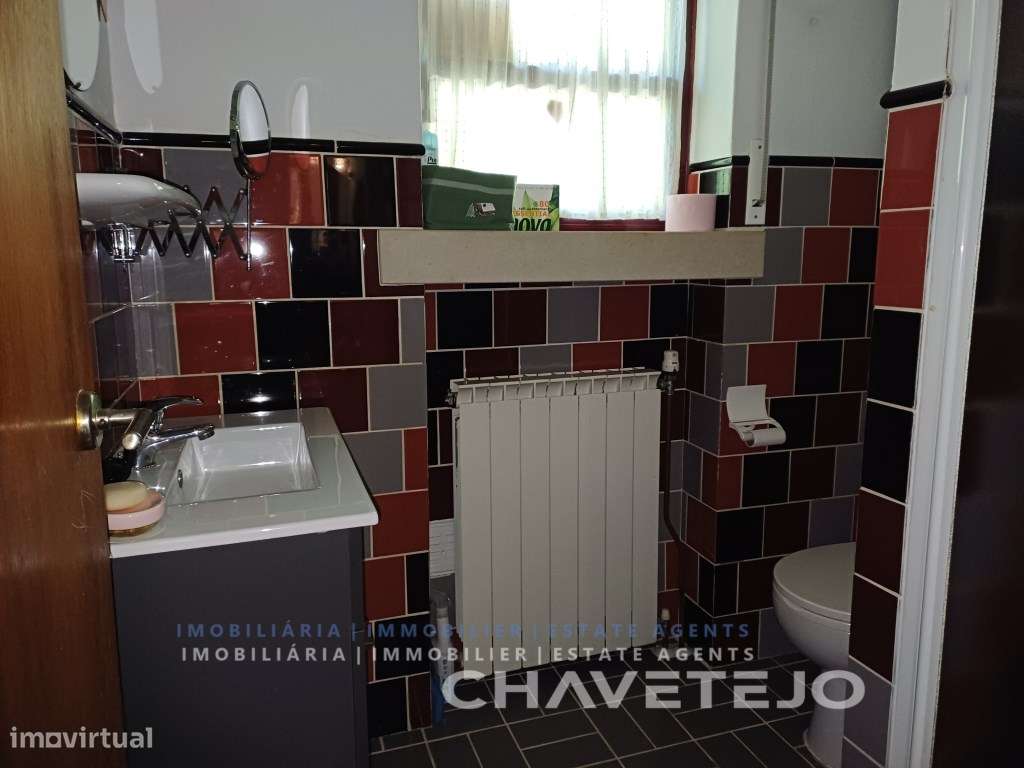 Moradia T2 com Anexos e Piscina num Cenário Paradisíaco perto de Fe...-14