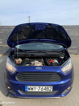 Ford Tourneo Courier - 12