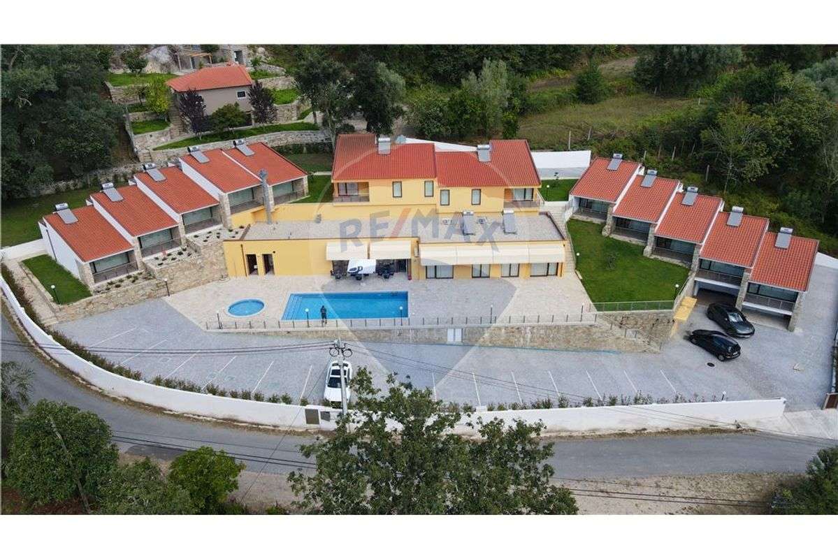 Moradia T0 para venda - Grande imagem: 2/24