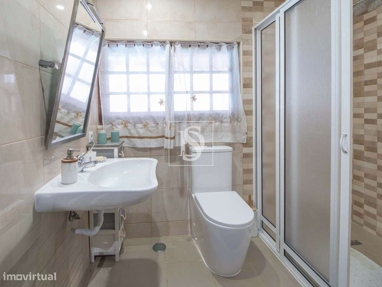 Moradia T4 Restaurante e Piscina Aquecida  Aroeira-35