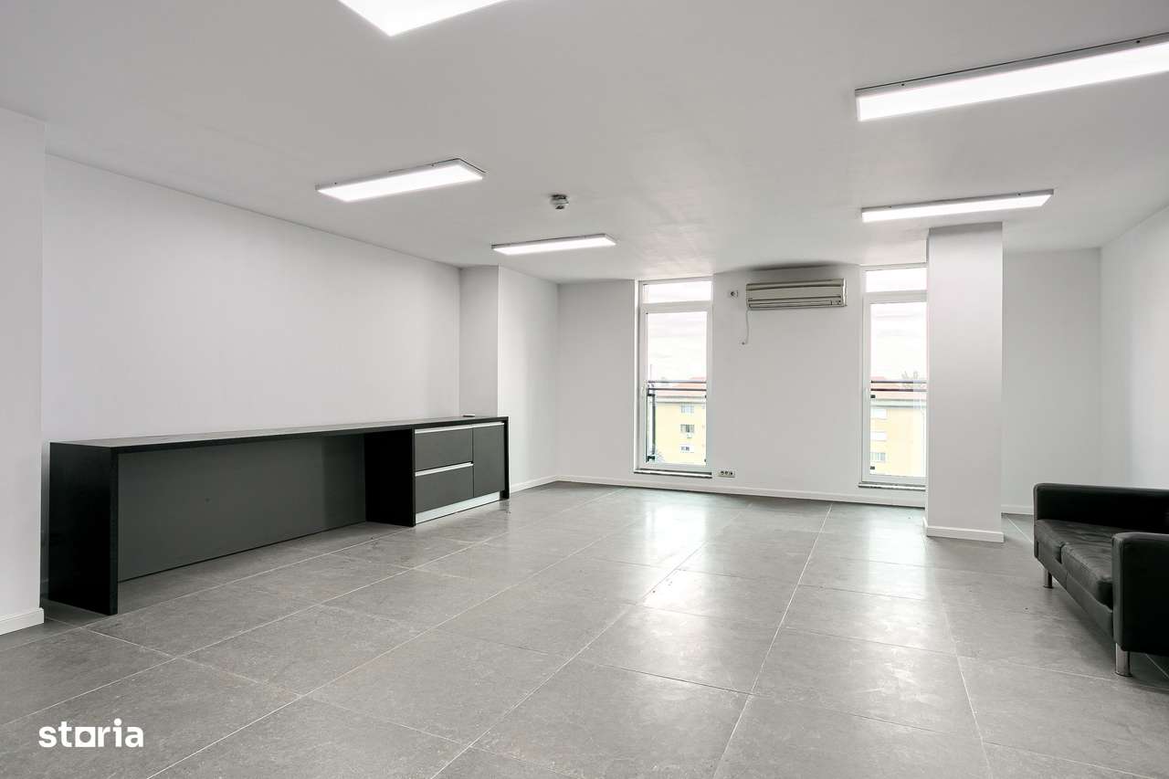 De închiriat Birou de Lux, Zona Centrlă, la Preț Promoțional - Imagine principală: 2/14