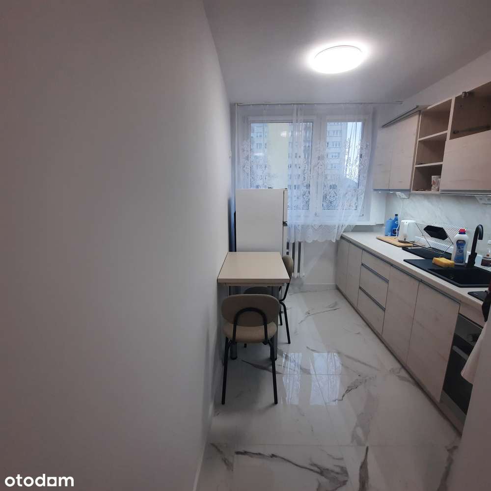 38-metrowe, 2-pokojowe, z balkonem , Bema-4