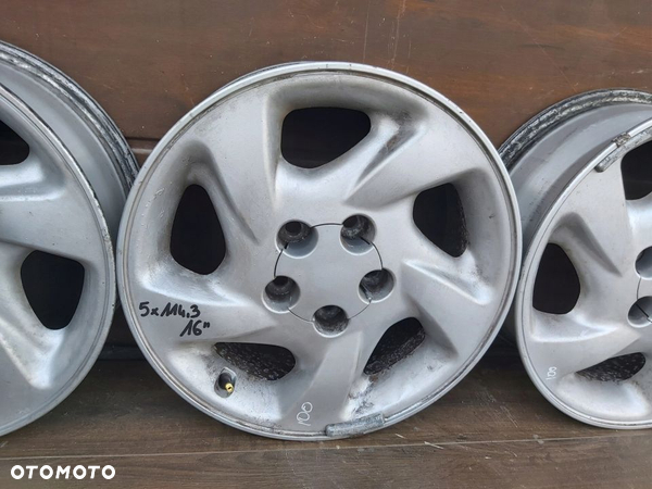 Toyota RAV4 I Alufelgi 16 5x114,3 felgi aluminiowe - 3