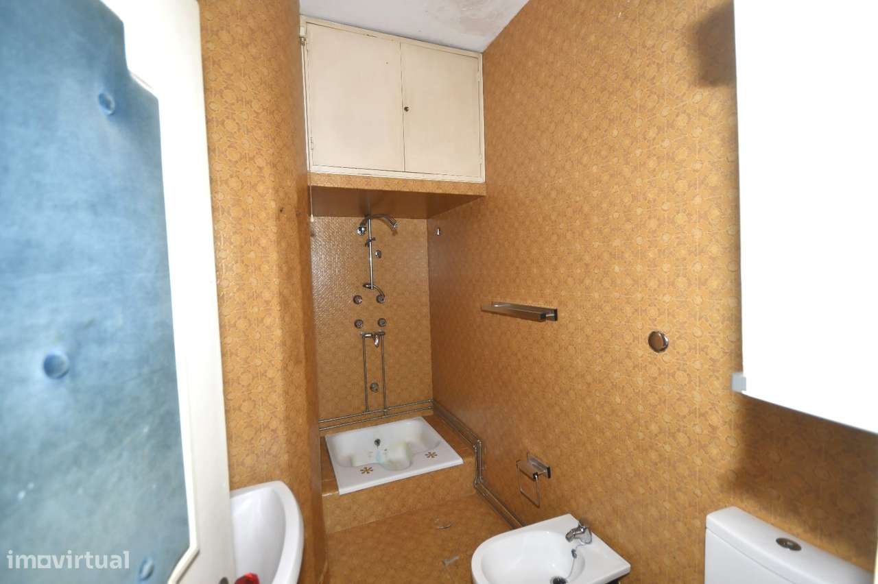 T5 p/ remodelar e investimento no coração do Porto - Grande imagem: 5/25