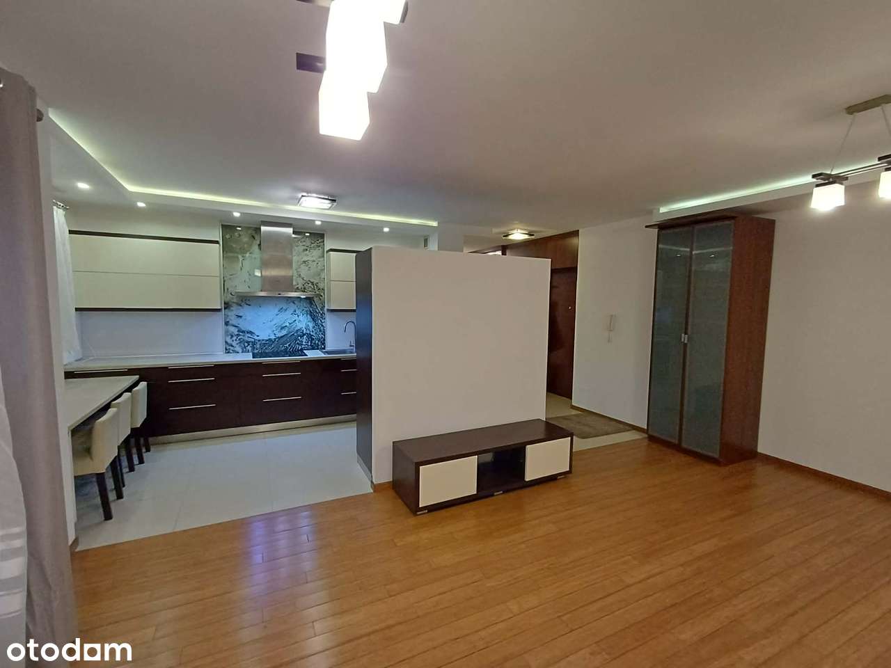 3 pokojowe/ 72m2 / PUSTE - BEZ MEBLI /z garażem w cenie/ Stryjeńskich - Pełny obrazek: 4/19