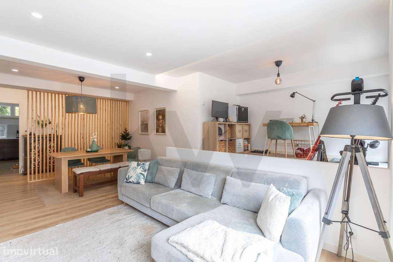 Apartamento T2 em Carnaxide - ONDE A PERSONALIDADE E O REQUINTE SE SEN-12