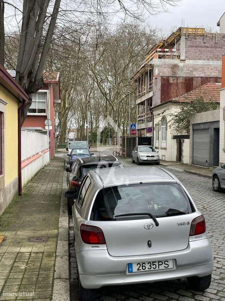 Moradia T2+1 Renovada em Campanhã-29